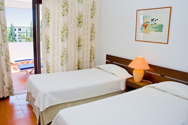 APARTAMENTOS DE 2 QUARTOS Apartamentos Da Balaia en Praia Maria Luísa APARTAMENTOS DE 2 QUARTOS Apartamentos Da Balaia en Praia Maria Luísa