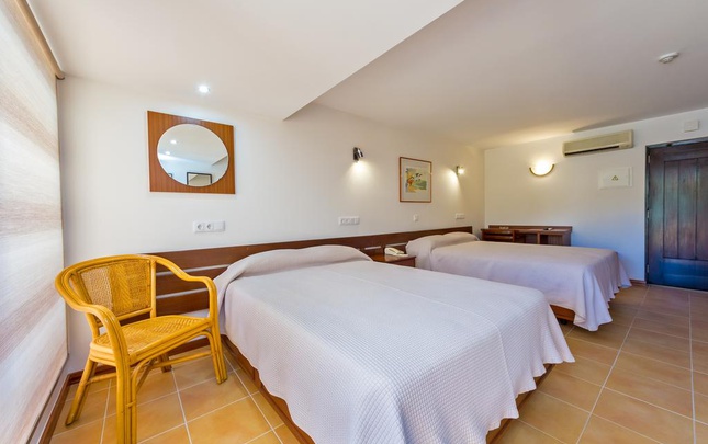 QUARTO DUPLO SUPERIOR