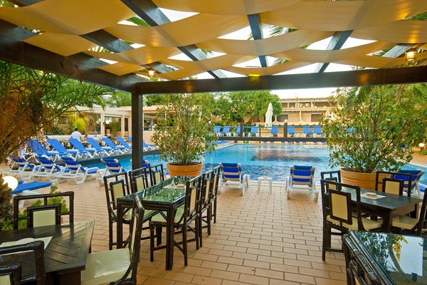 Bar piscina Hotel Balaia Mar Praia Maria Luísa Bar piscina Hotel Balaia Mar Praia Maria Luísa