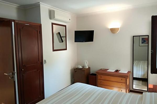 QUARTO DUPLO ECONÔMICO Hotel Balaia Mar en Praia Maria Luísa QUARTO DUPLO ECONÔMICO Hotel Balaia Mar en Praia Maria Luísa